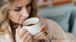 Jangan Sembarangan, Ini Waktu Terbaik Minum Kopi Menurut Pakar