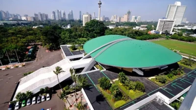 Usulan Yusril soal Ambang Batas Parlemen 13 Kursi Tuai Respons DPR