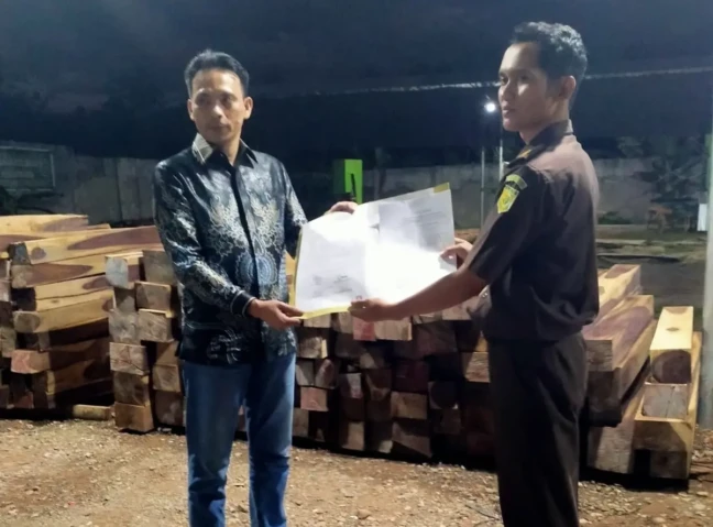 kayu sonokeling