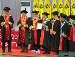 Husi Lutador ba Estadista, Xanana Gusmão Simu Doctor Honoris Causa husi UNHAS